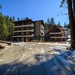 103 Alpine