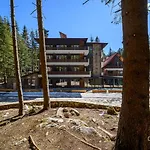 103 Alpine Hotel Panichishte