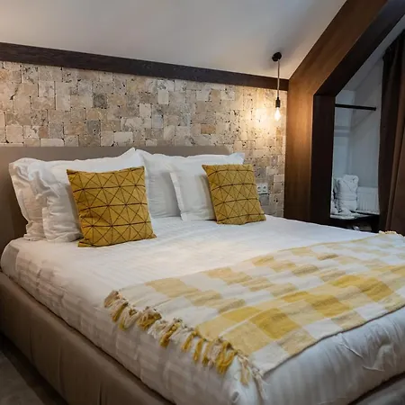 Hotel 103 Alpine 3*