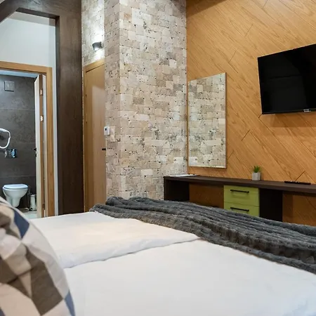 Hotel 103 Alpine Paničišče
