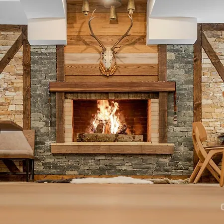 Hotel 103 Alpine