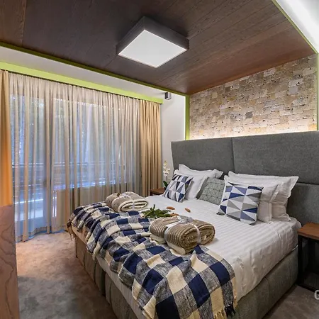 Hotel 103 Alpine Panichishte