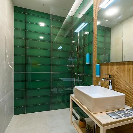 Hotel 103 Alpine 3*