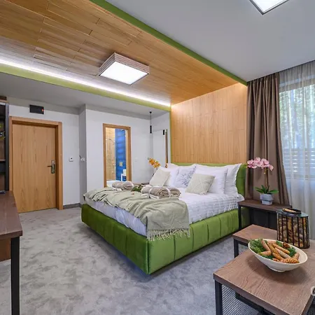Hotel 103 Alpine 3*