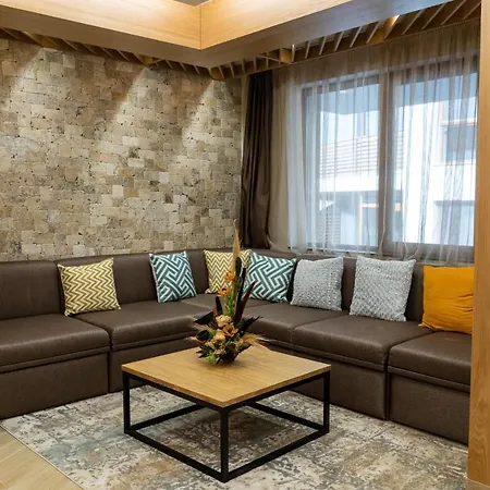 Hotel 103 Alpine Panichishte